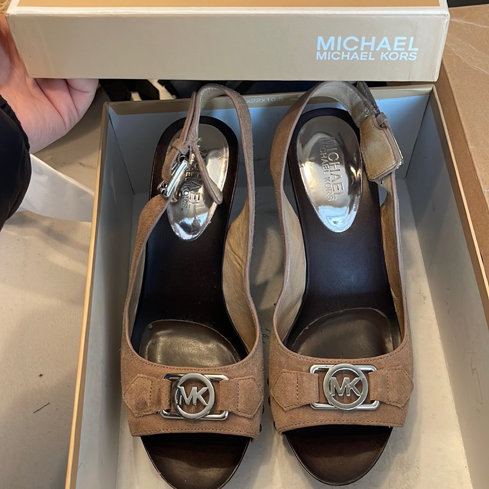 MICHAEL KORS HEELS